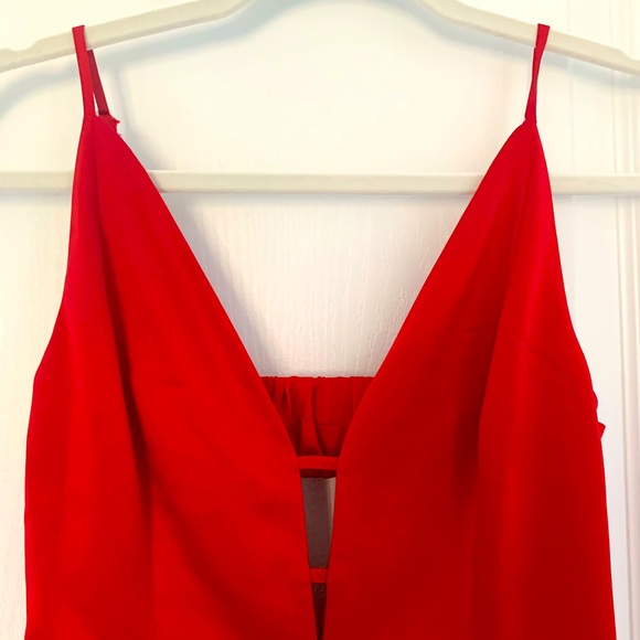 RED JUMPSUIT - Picture 5 of 7